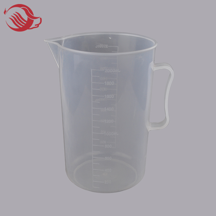 Plastic beaker